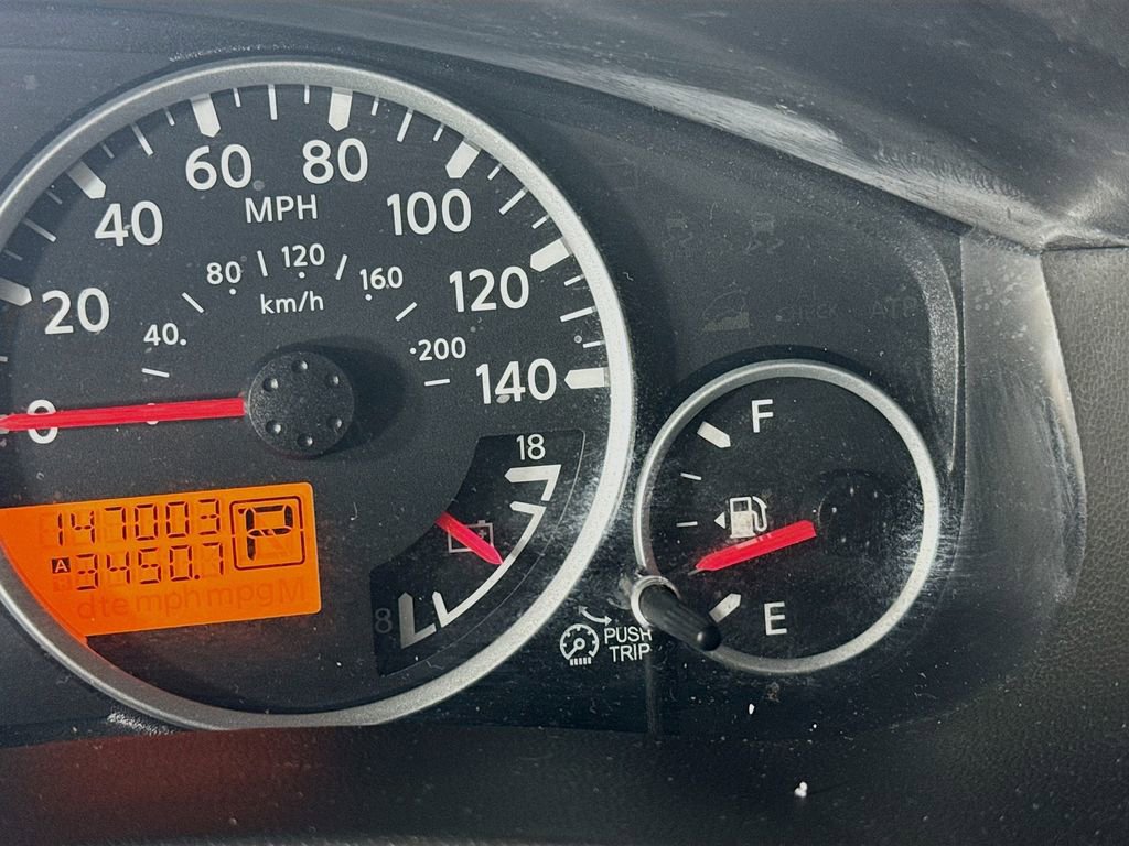 Used 2012 Nissan Pathfinder LE RWD image 14