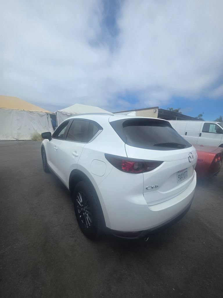 Used 2021 MAZDA CX-5 Touring FWD image 3
