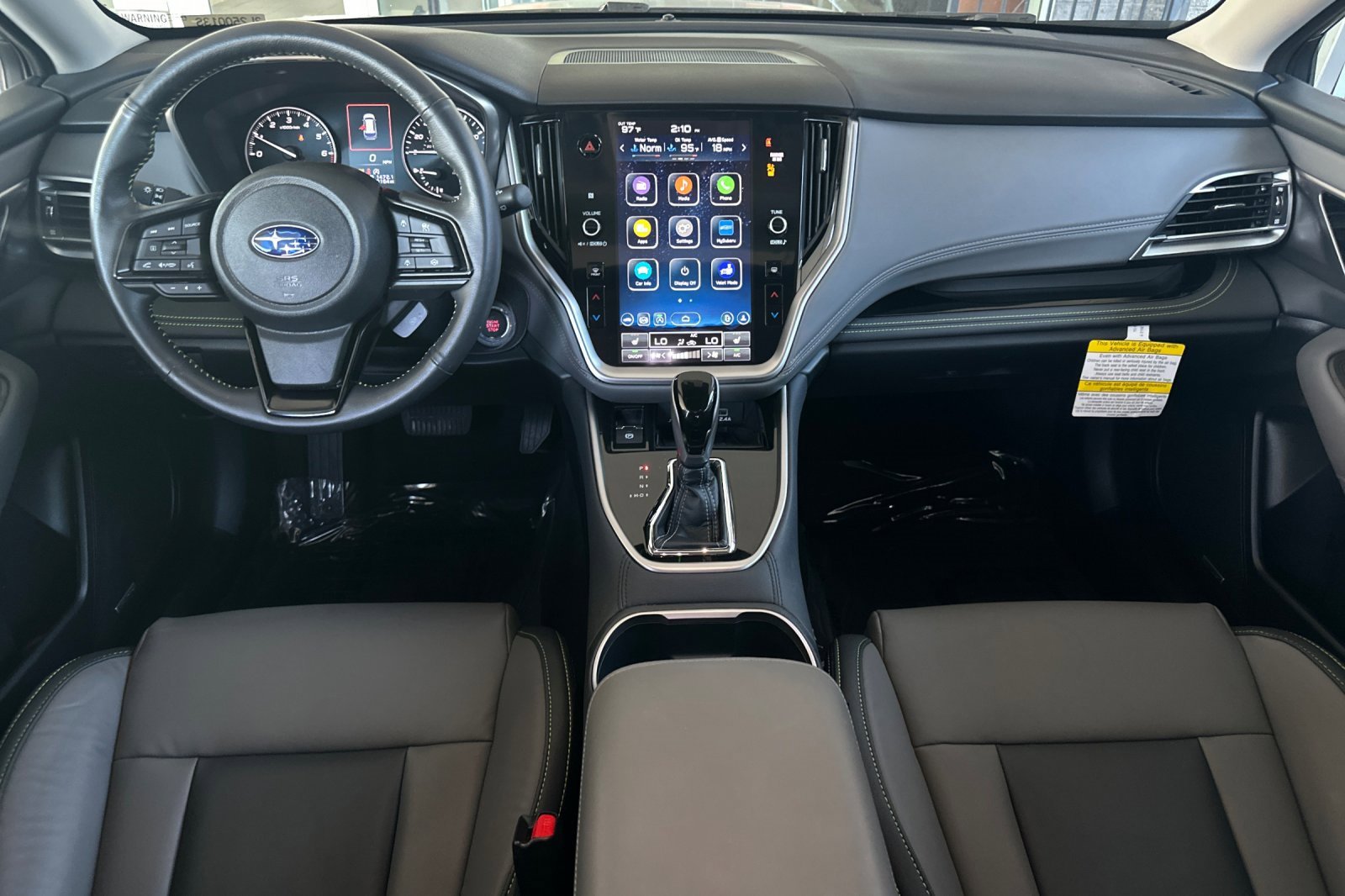 Used 2025 Subaru Outback Onyx Edition image 14