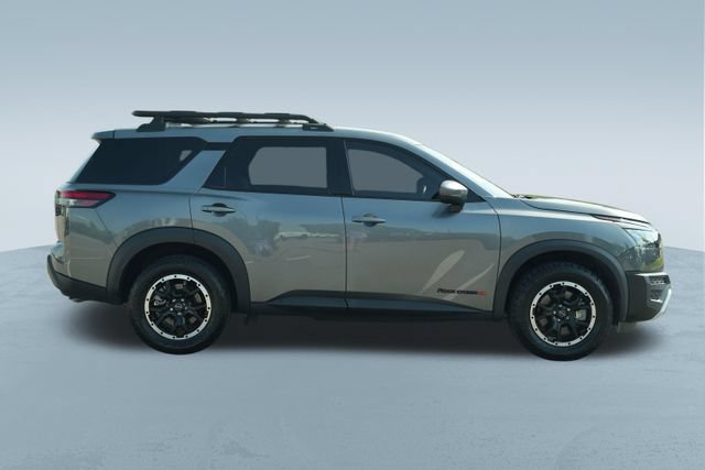 Used 2023 Nissan Pathfinder Rock Creek AWD/4WD image 10