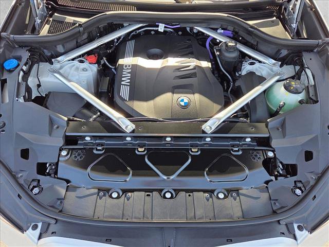 New 2026 BMW X5 sDrive40i w/ Climate Comfort Package RWD image 17