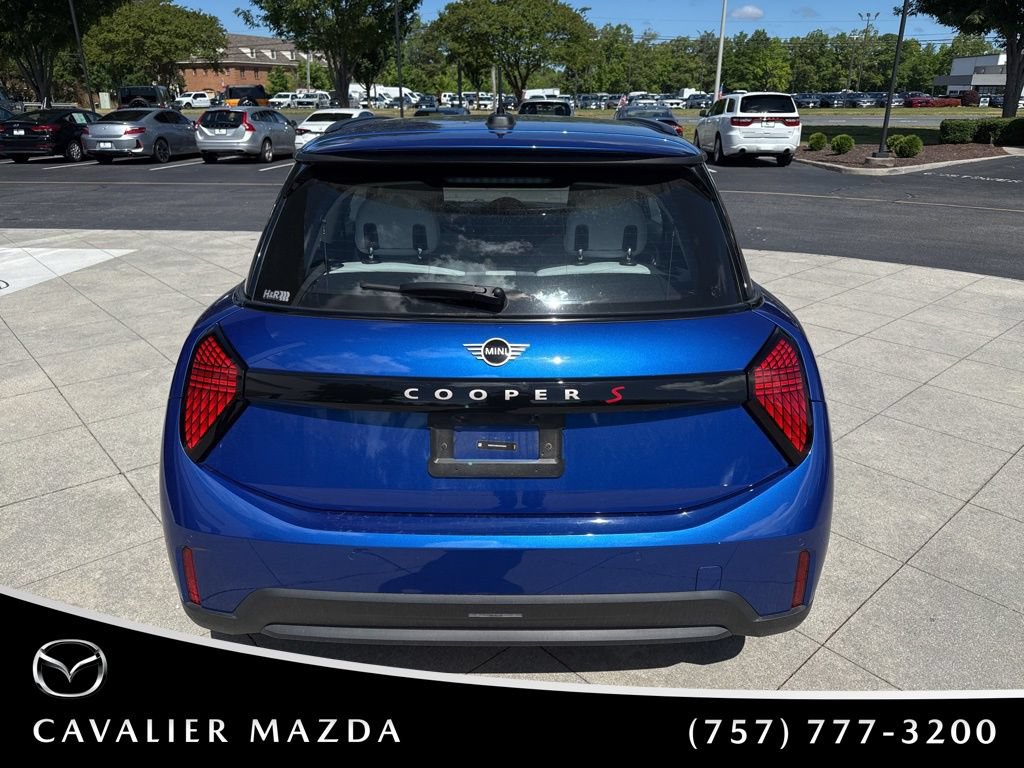 Used 2025 MINI Cooper S FWD image 6