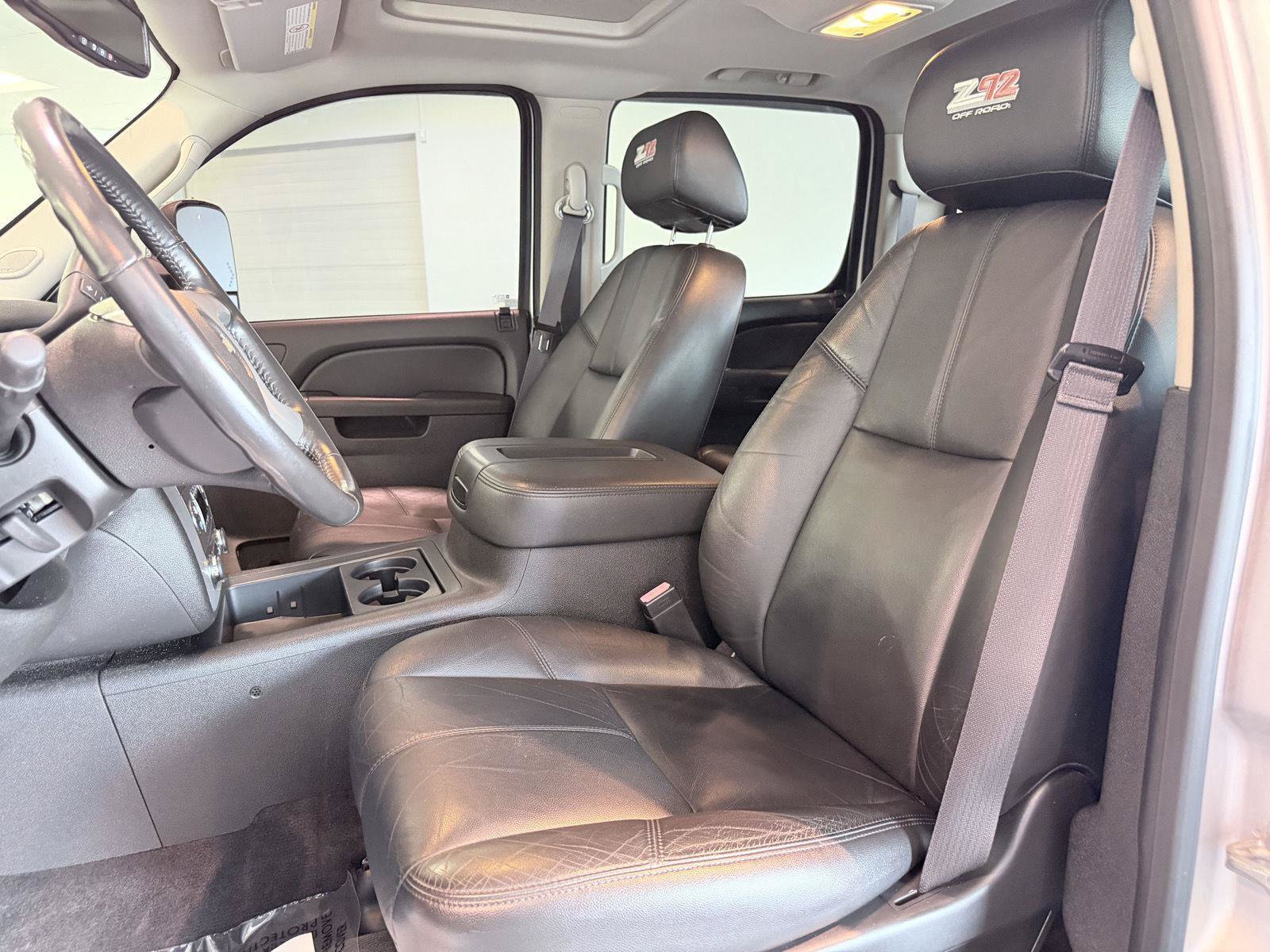 Used 2014 Chevrolet Silverado 2500 LTZ w/ LTZ Plus Package AWD/4WD image 34