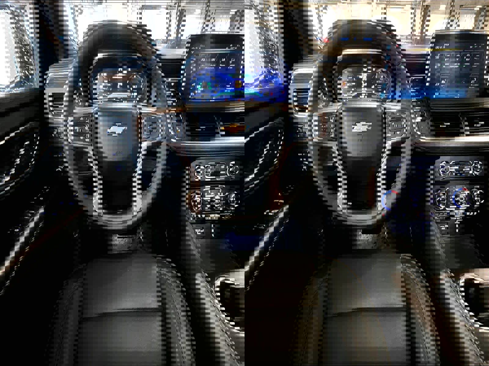 Used 2023 Chevrolet Tahoe High Country w/ Premium Package 2 image 18