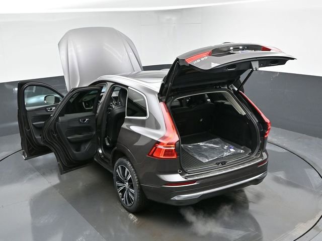 Used 2022 Volvo XC60 B5 Inscription w/ Advanced Package image 44