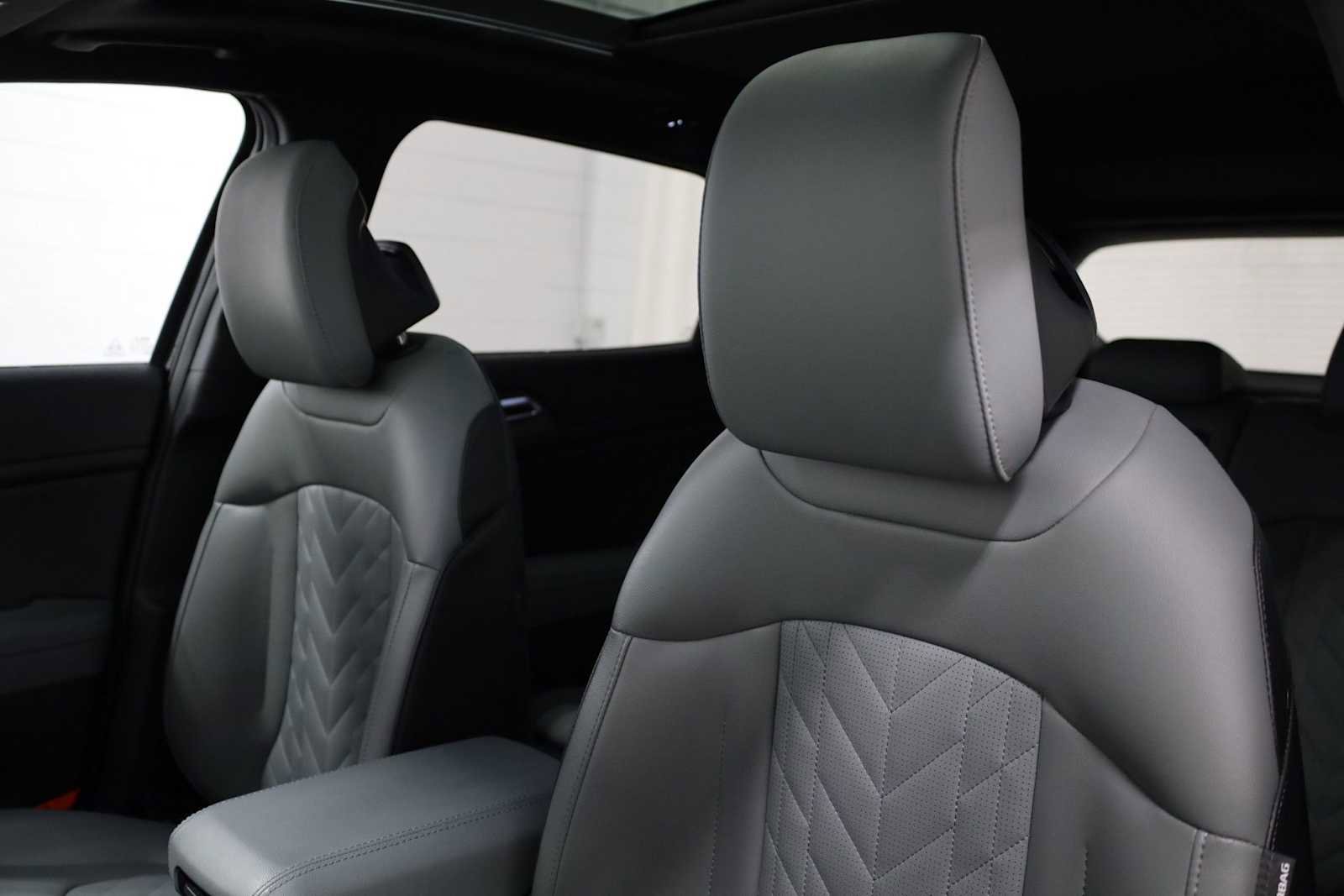 Used 2023 Kia Sportage X-Line w/ X-Line Premium Package image 17