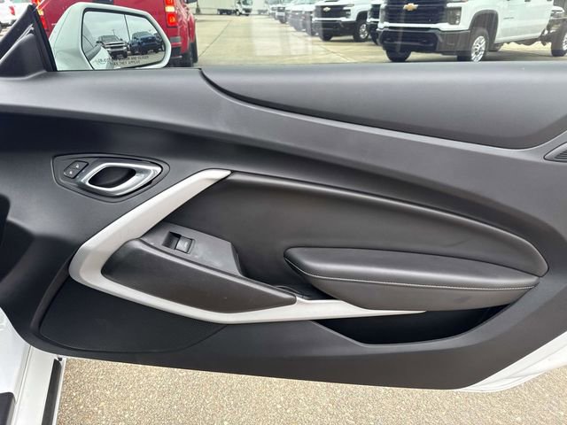 Used 2022 Chevrolet Camaro LT image 20