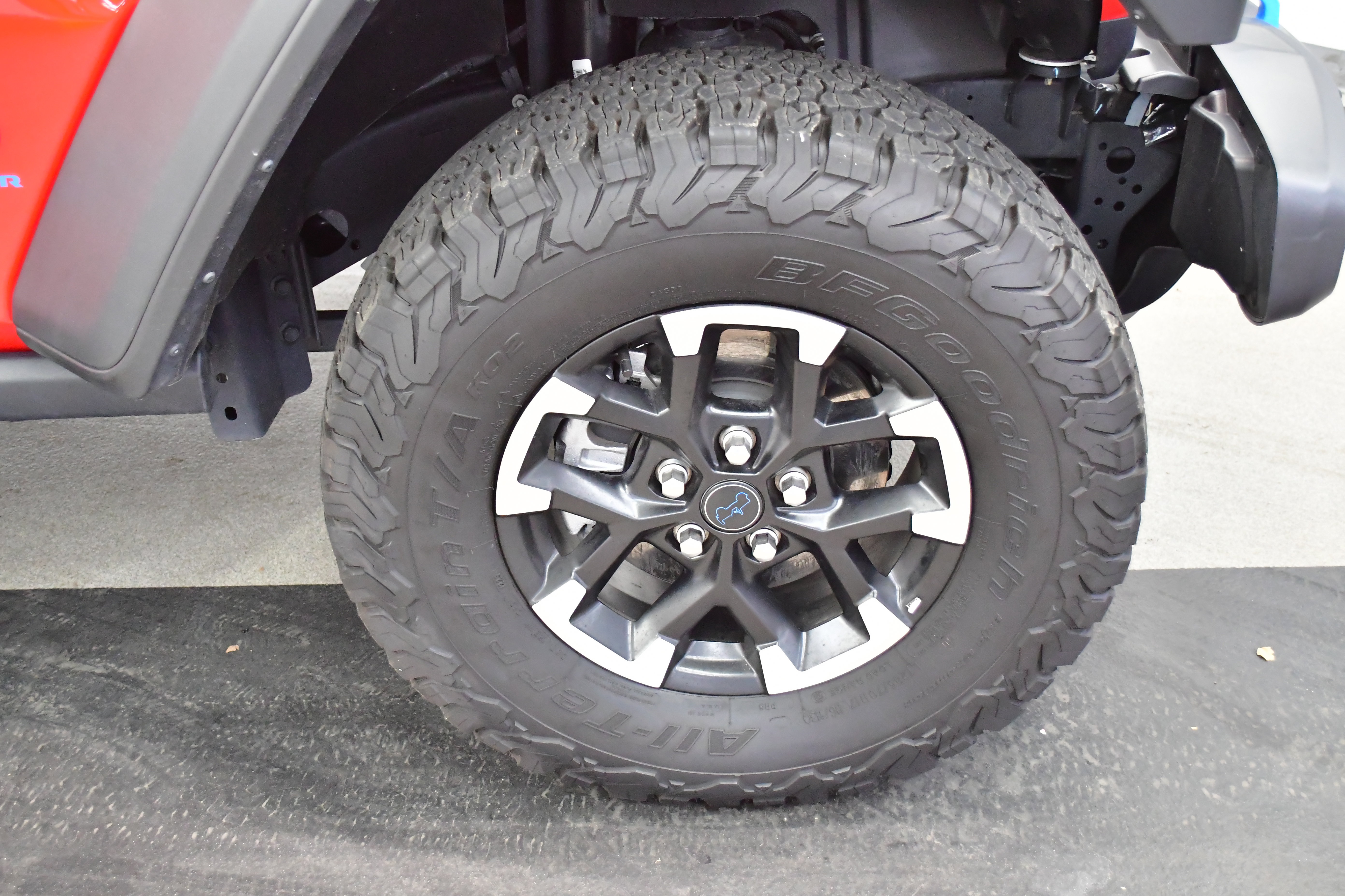 Used 2025 Jeep Wrangler Unlimited Rubicon 4xe image 34