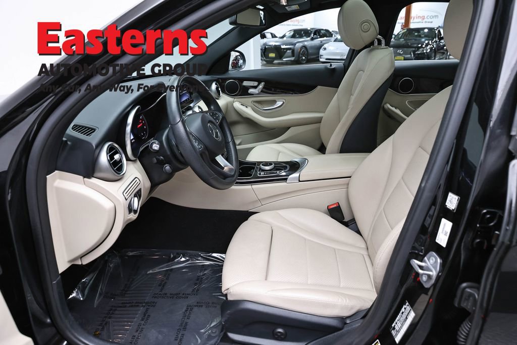 Used 2018 Mercedes-Benz C 300 4MATIC Sedan image 14