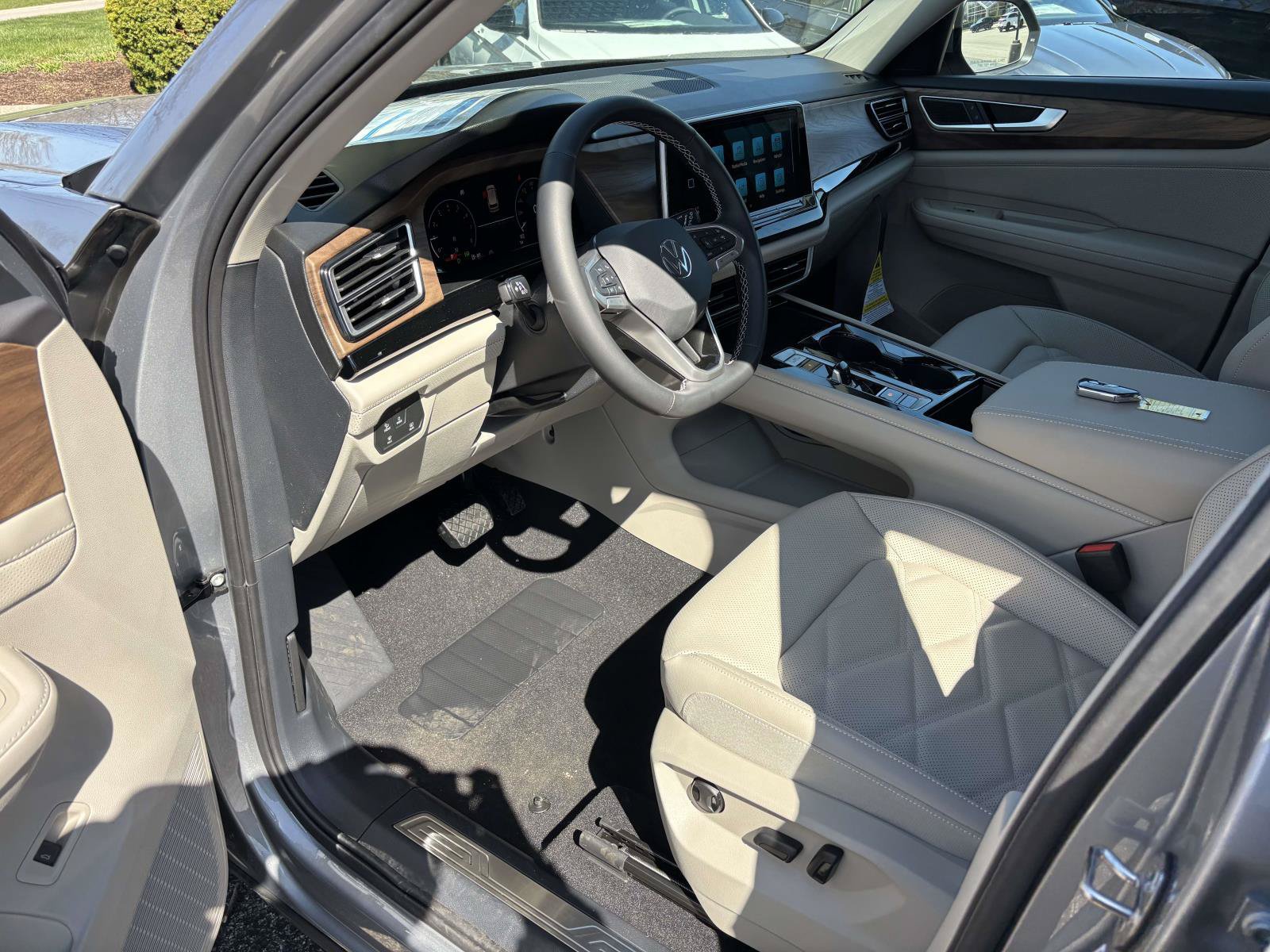 New 2026 Volkswagen Atlas SE AWD/4WD image 24