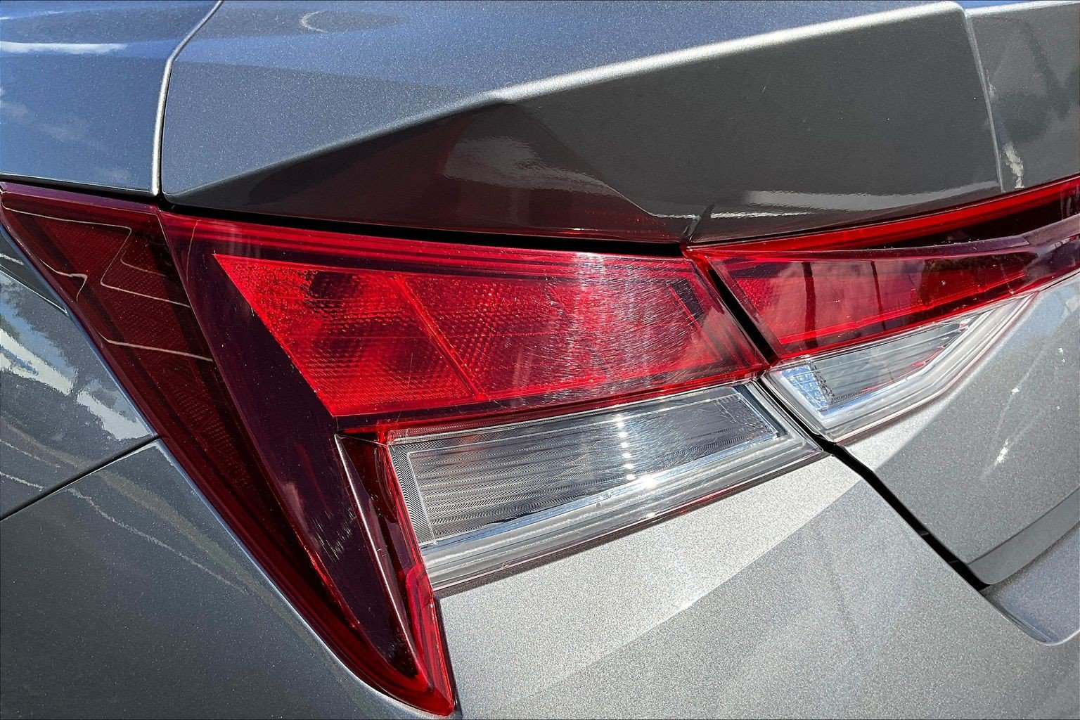 Used 2024 Hyundai Elantra SEL FWD image 22