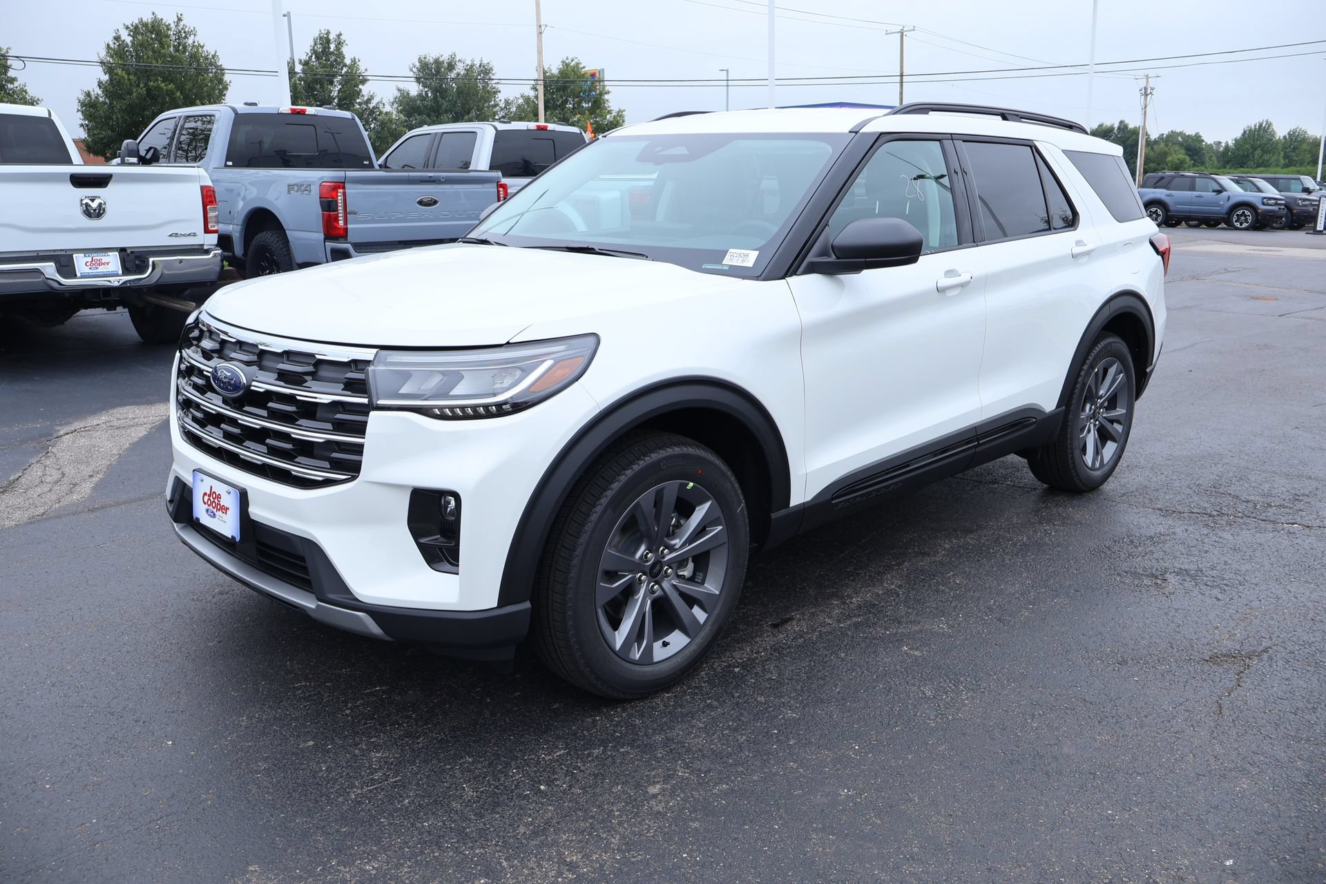 New 2026 Ford Explorer Active w/ Active Comfort Package AWD/4WD image 11