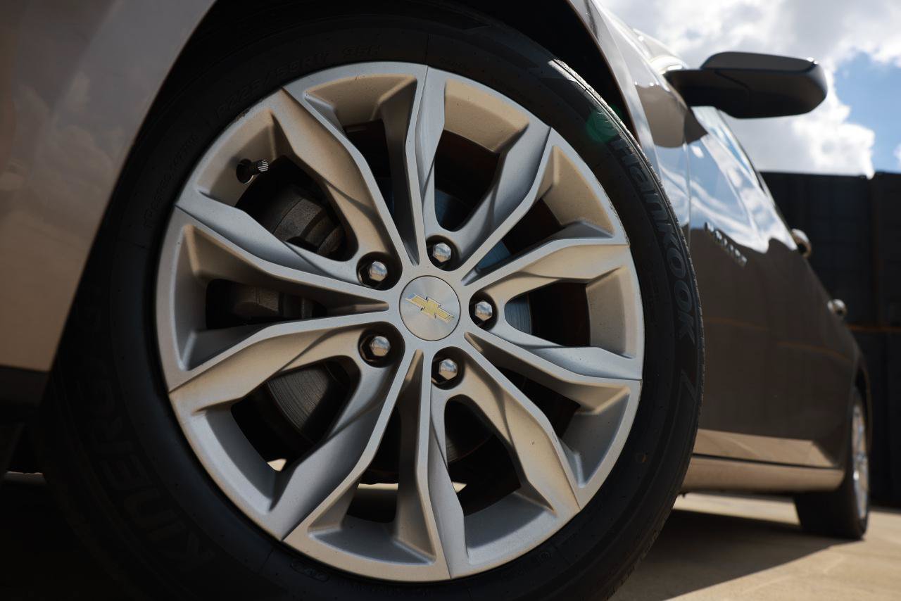 Used 2024 Chevrolet Malibu LT FWD image 38