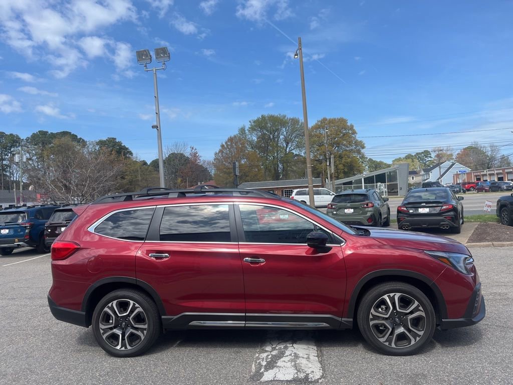 Used 2024 Subaru Ascent Touring image 3