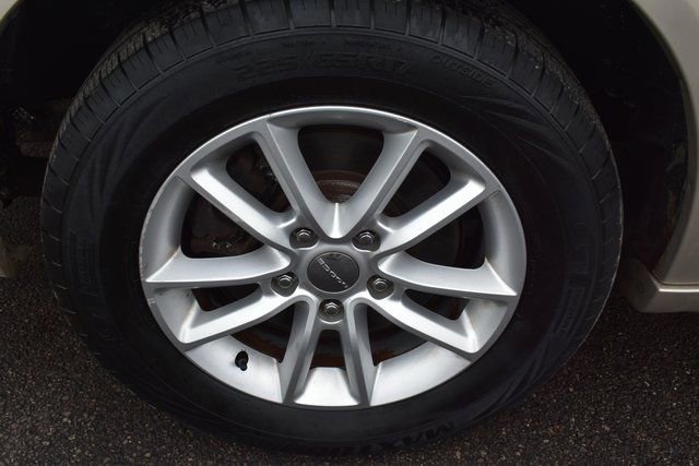 Used 2013 Dodge Grand Caravan SXT w/ Rear Park Assist Pkg image 47