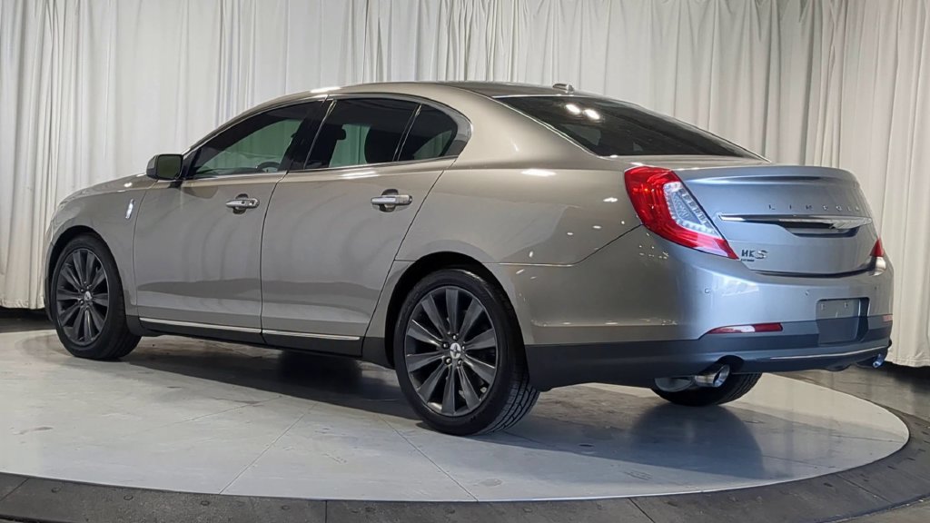 Used 2015 Lincoln MKS AWD w/ Equipment Group 201A image 8