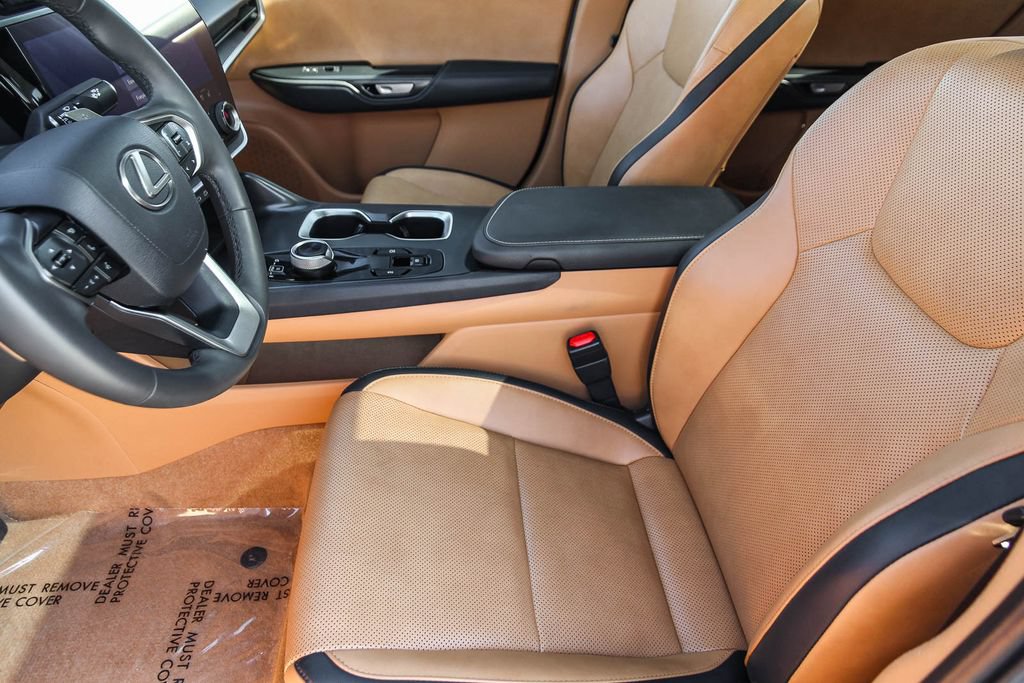Certified 2024 Lexus RZ 300e Premium w/ Accessory Package (Z1) FWD image 18