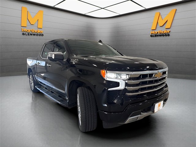 Used 2024 Chevrolet Silverado 1500 High Country w/ Technology Package image 5