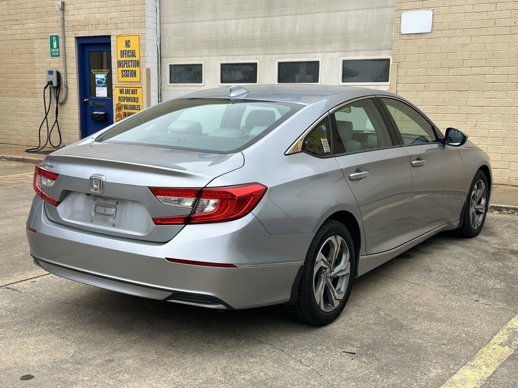 Used 2020 Honda Accord EX image 8