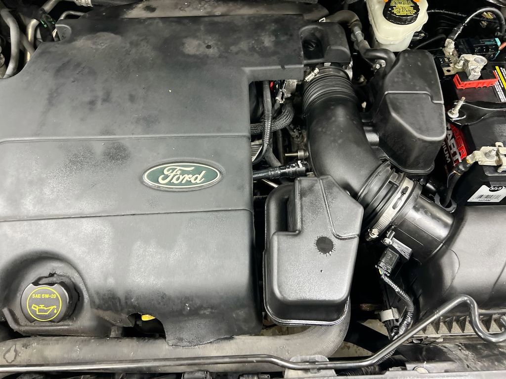 Used 2015 Ford Explorer Limited image 25