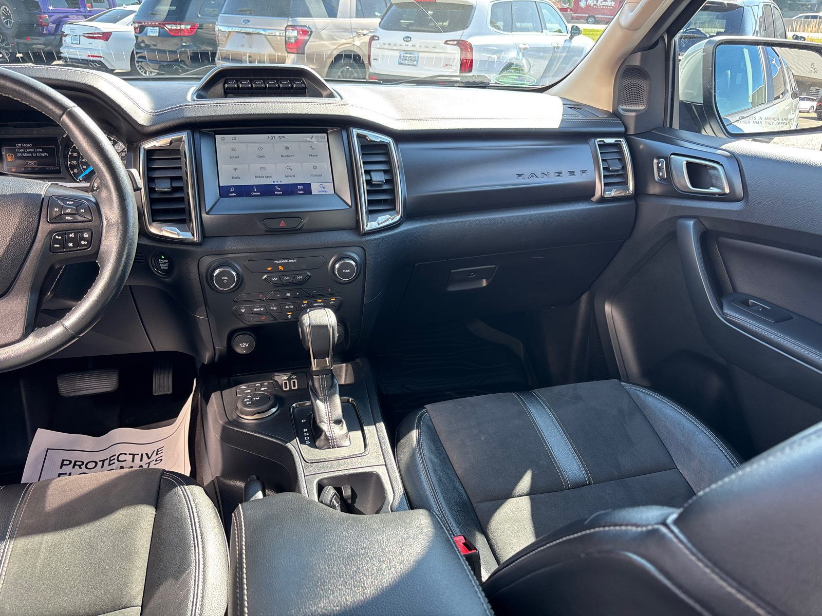 Used 2022 Ford Ranger Lariat w/ Tremor Off-Road Package AWD/4WD image 29