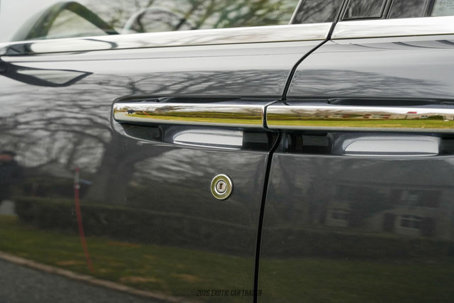 Used 2011 Rolls-Royce Ghost image 77