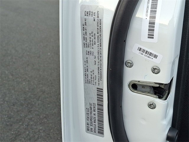 Used 2024 RAM 2500 Big Horn w/ Bed Utility Group image 18