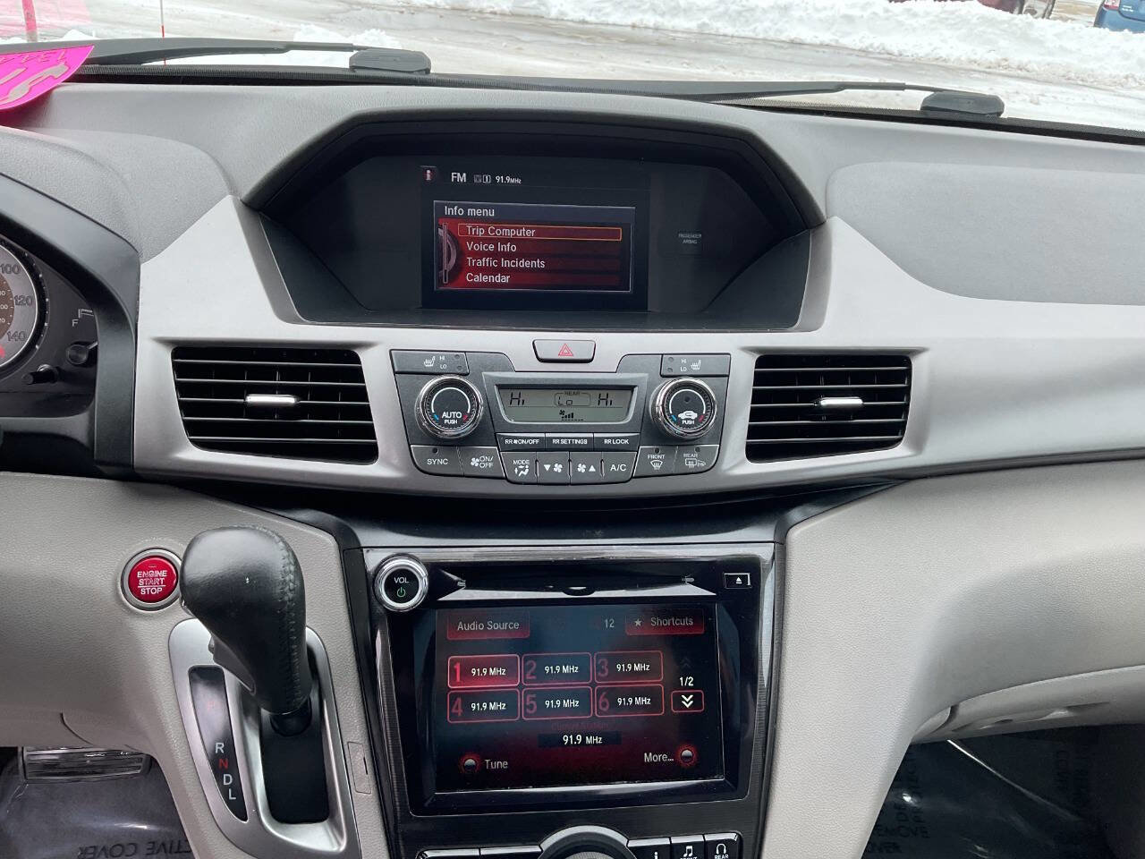 Used 2017 Honda Odyssey Touring Elite image 21