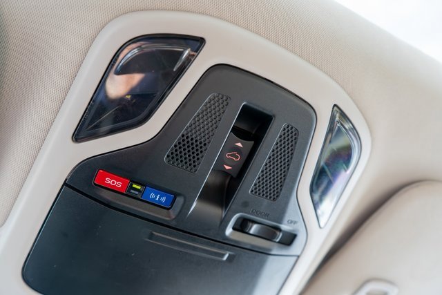 Used 2020 Subaru Outback Limited image 39