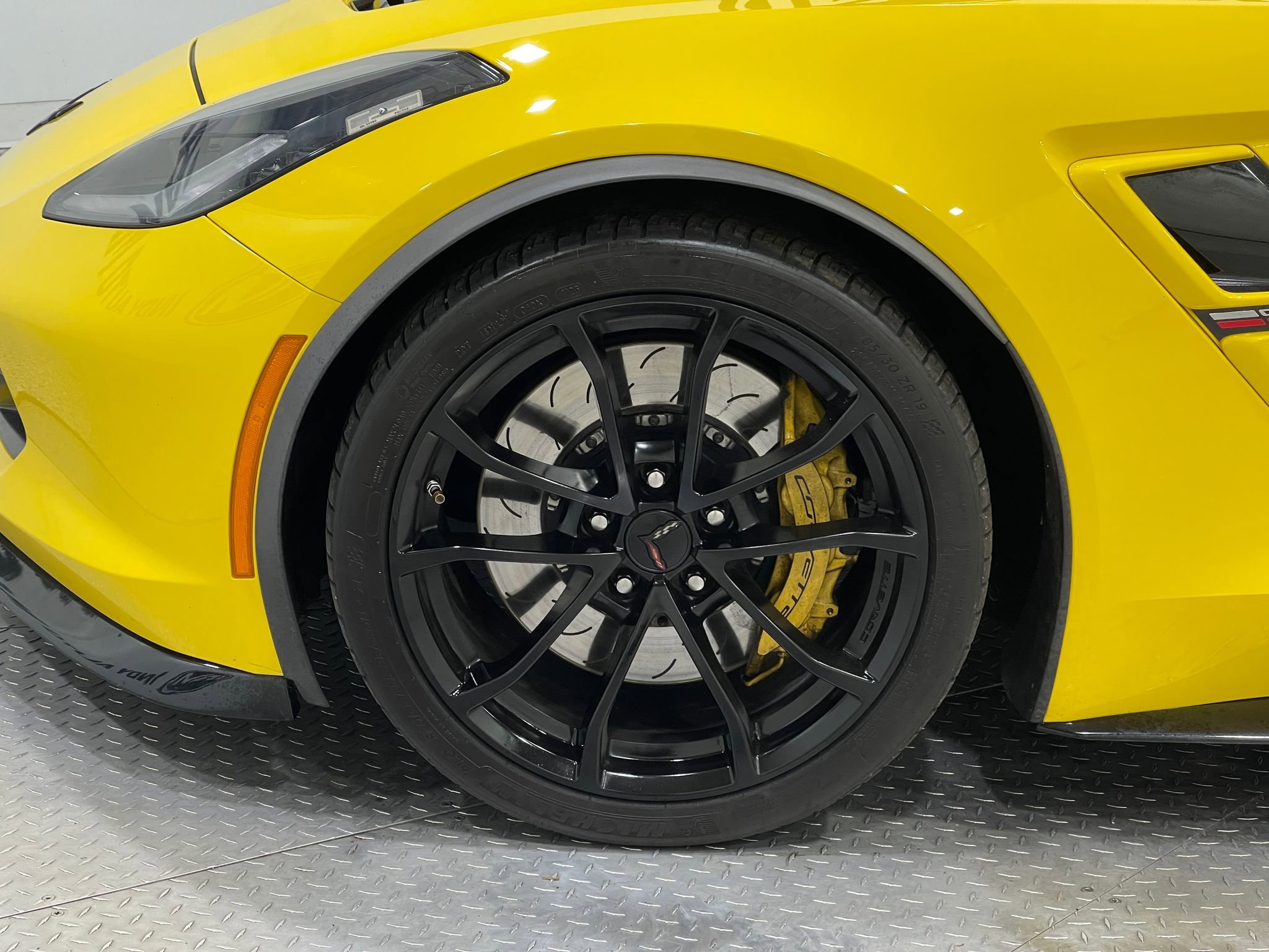Used 2018 Chevrolet Corvette Grand Sport image 31