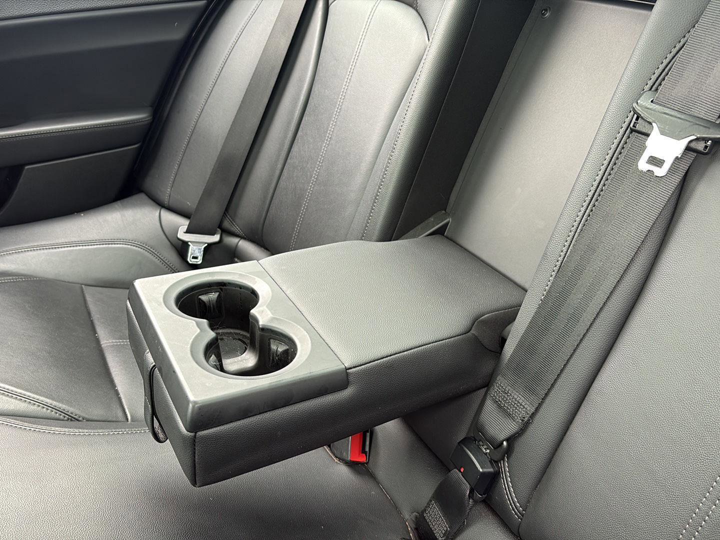 Used 2019 Alfa Romeo Giulia AWD image 23