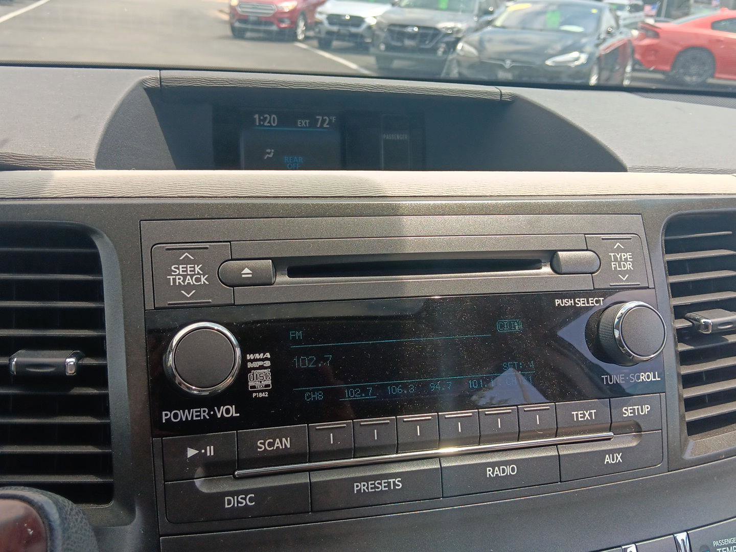 Used 2012 Toyota Sienna XLE FWD image 17