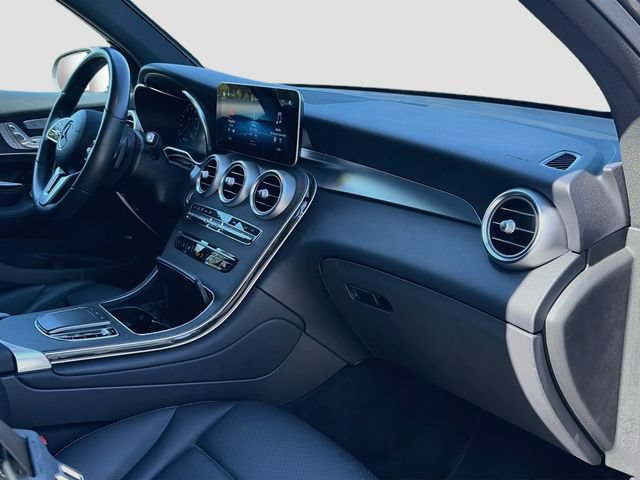 Certified 2022 Mercedes-Benz GLC 300 4MATIC image 15