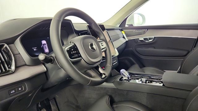 New 2026 Volvo XC90 T8 Ultra w/ Protection Package AWD/4WD image 12