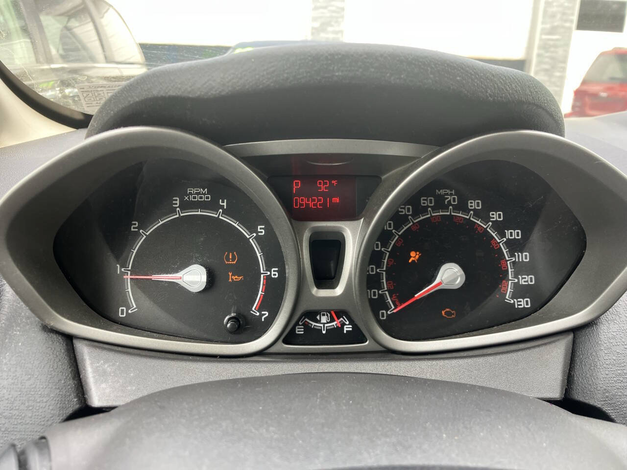 Used 2011 Ford Fiesta SE w/ 203A Rapid Spec Order Code FWD image 3