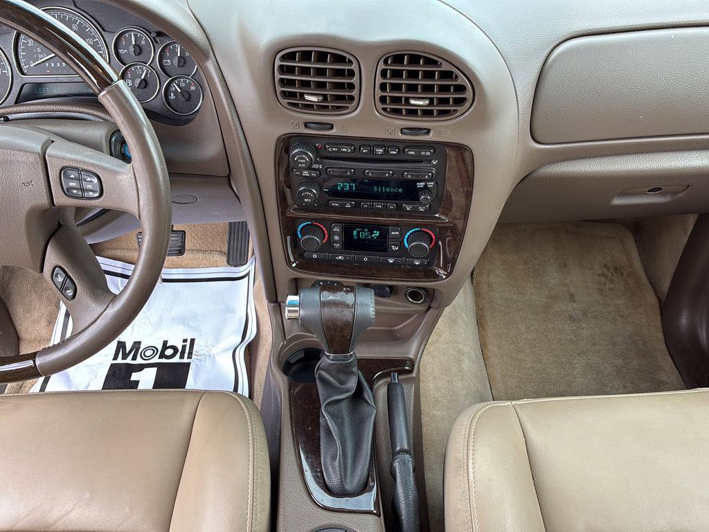 Used 2007 Buick Rainier CXL image 24