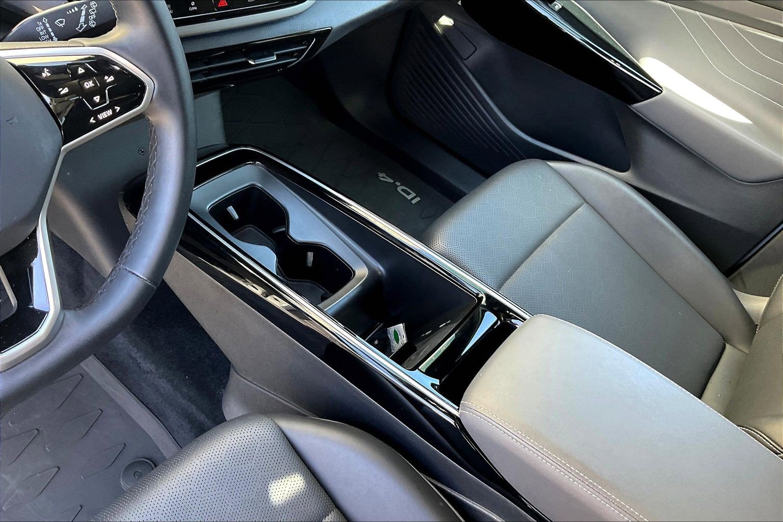 Certified 2023 Volkswagen ID.4 Pro S image 17