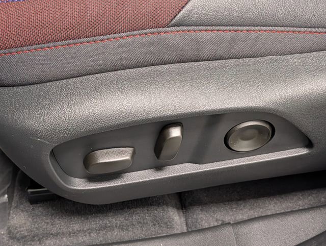 New 2026 Chevrolet Equinox RS AWD/4WD image 13