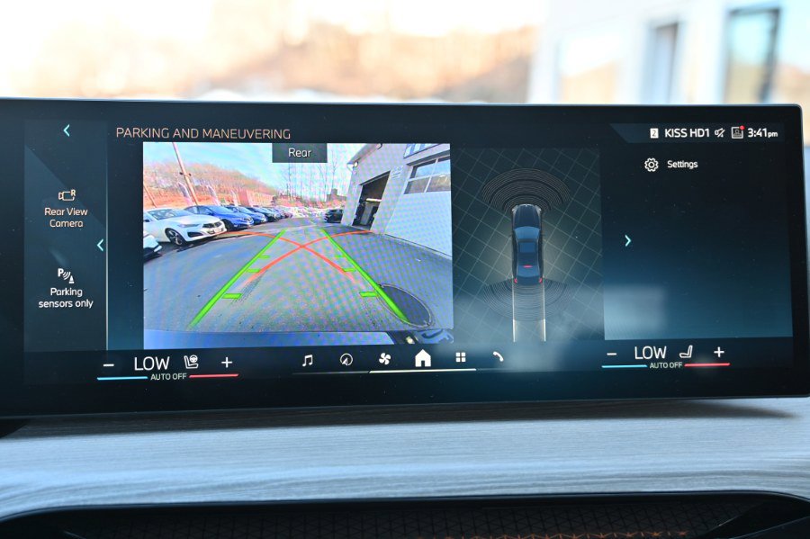 Used 2025 BMW 330i 330i Sedan image 28