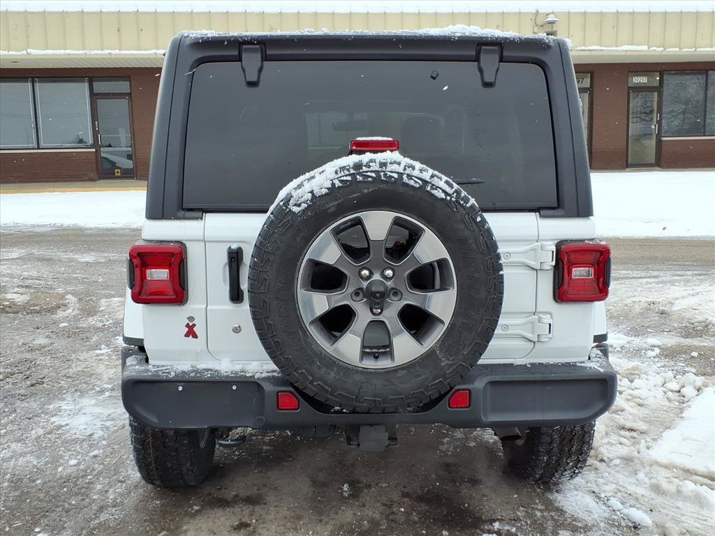 Used 2020 Jeep Wrangler Unlimited Sahara w/ Uconnect 4C Nav & Sound Group image 4