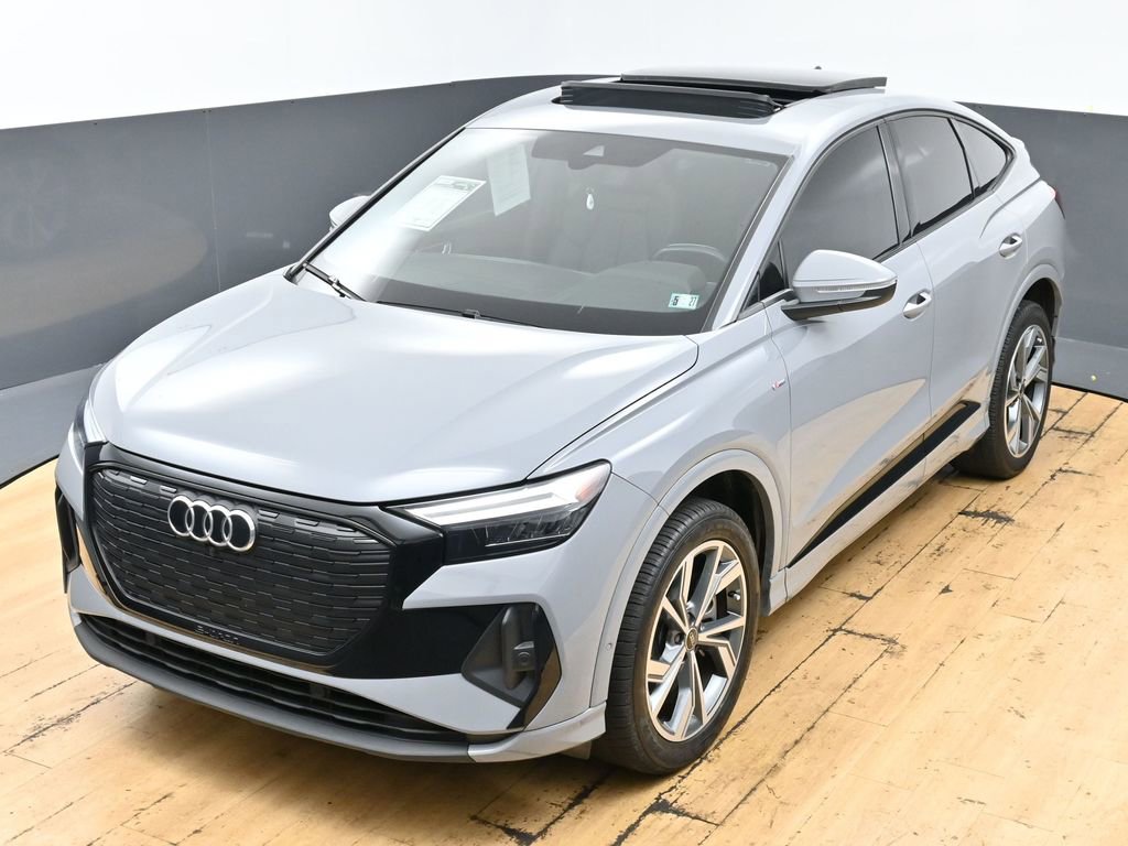Used 2024 Audi Q4 e-tron Premium Plus w/ Premium Plus AWD/4WD image 45