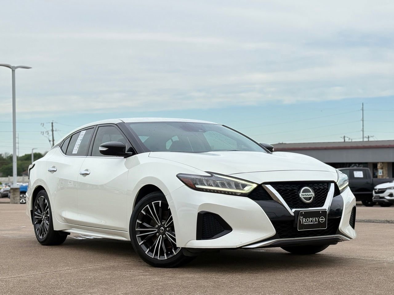 Used 2021 Nissan Maxima 3.5 SV w/ Floor Mat Group image 2