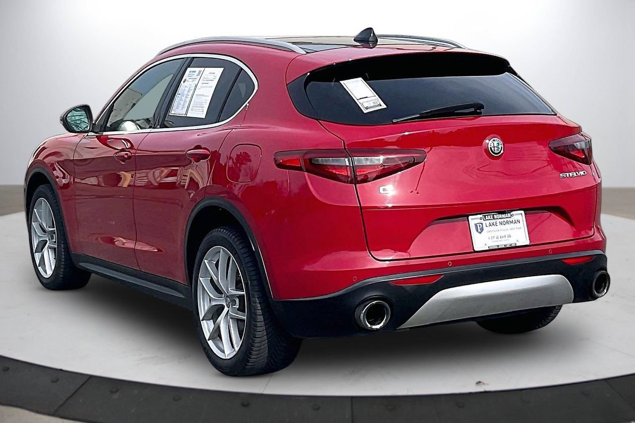 Used 2019 Alfa Romeo Stelvio Ti image 7