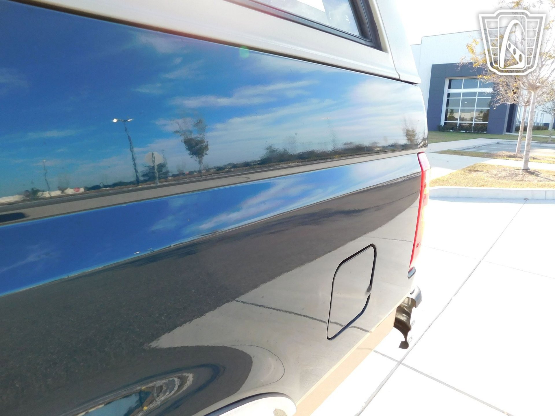 Used 1995 Ford Bronco XLT image 37