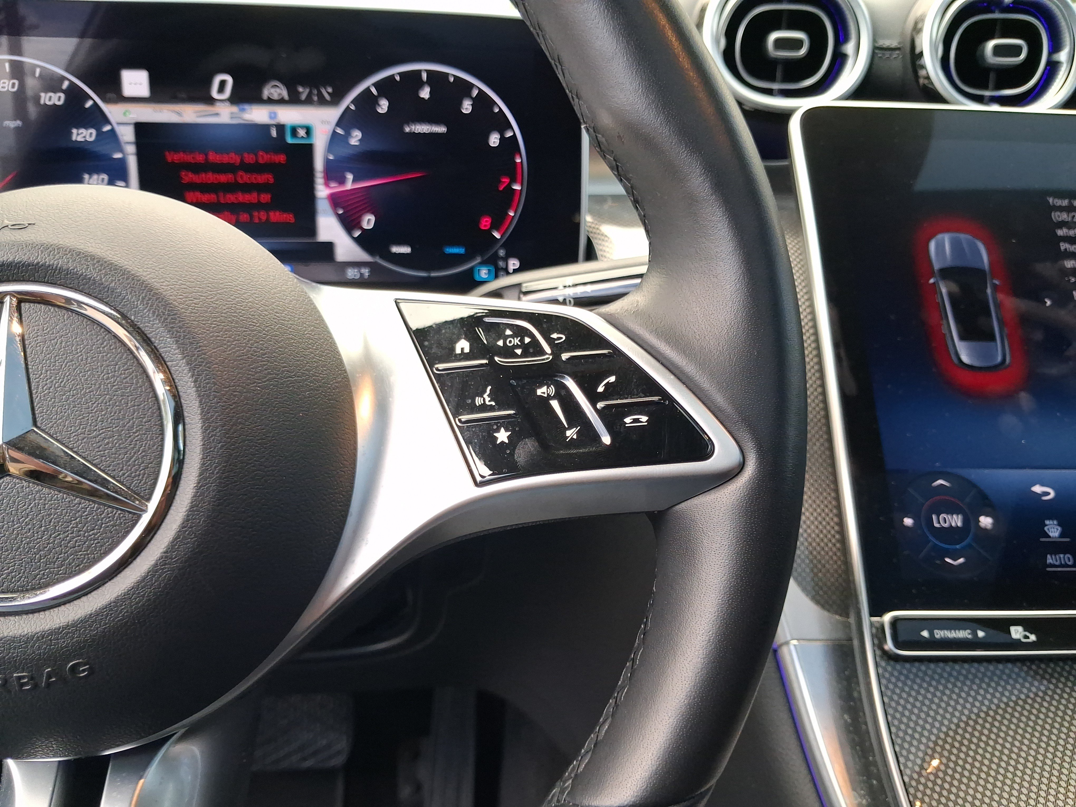 Used 2023 Mercedes-Benz GLC 300 4MATIC image 19