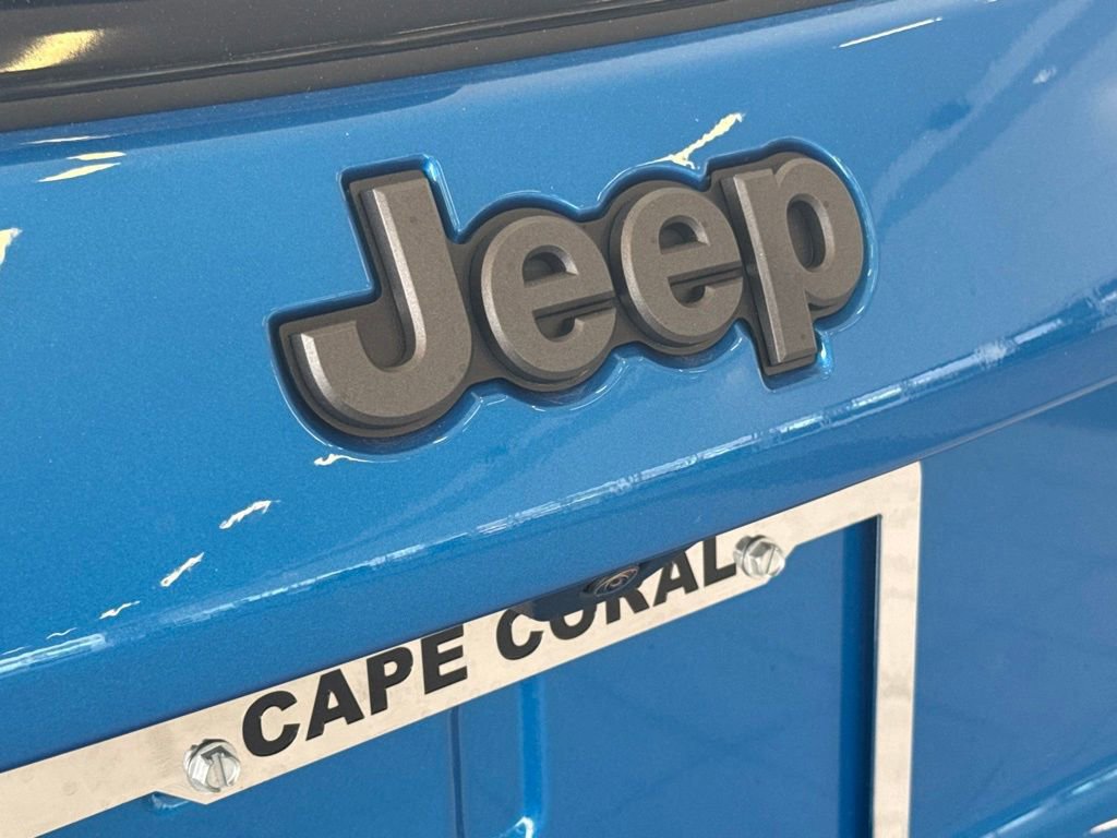 New 2026 Jeep Compass Altitude image 32