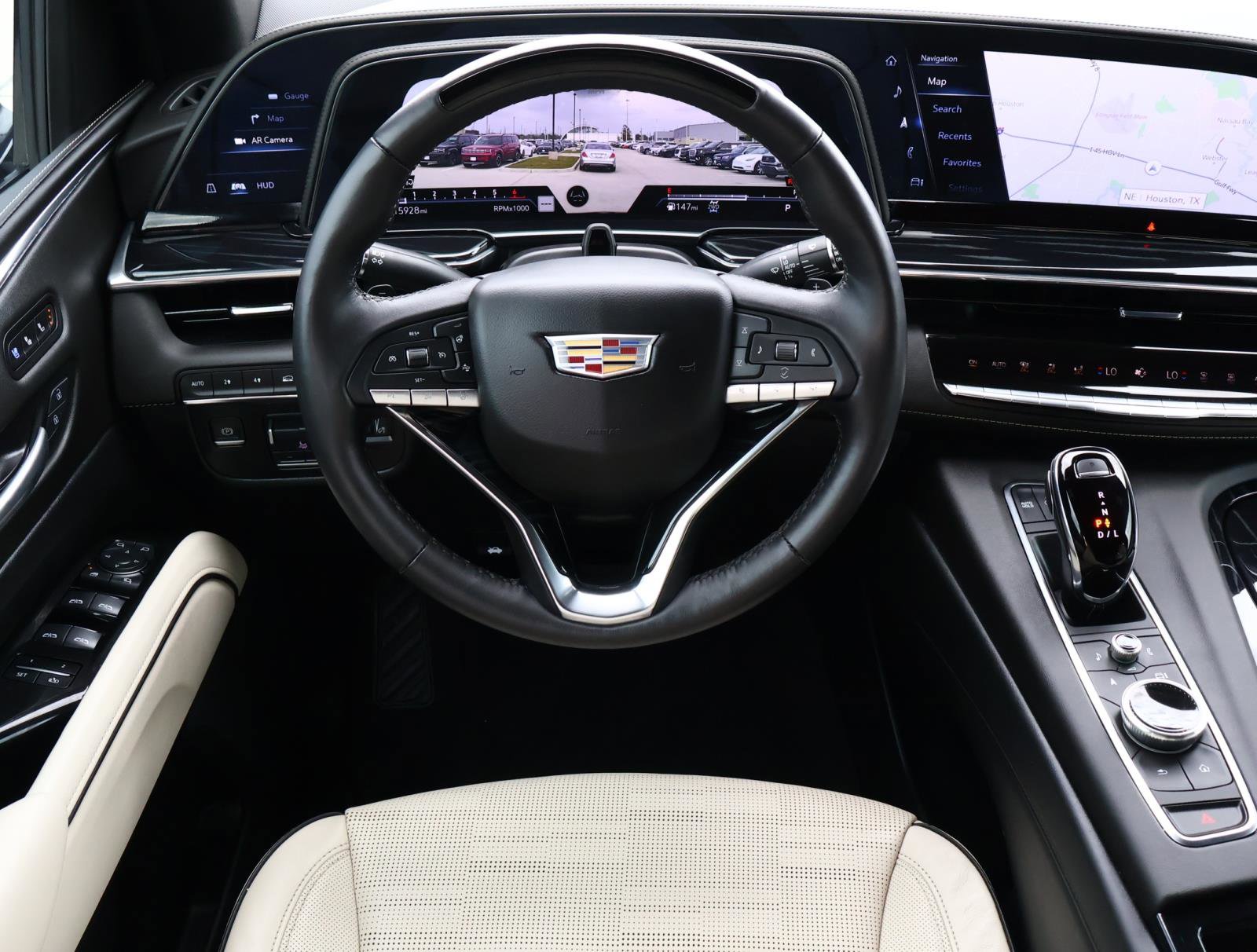 Used 2024 Cadillac Escalade Sport w/ LPO, ONYX Package image 9