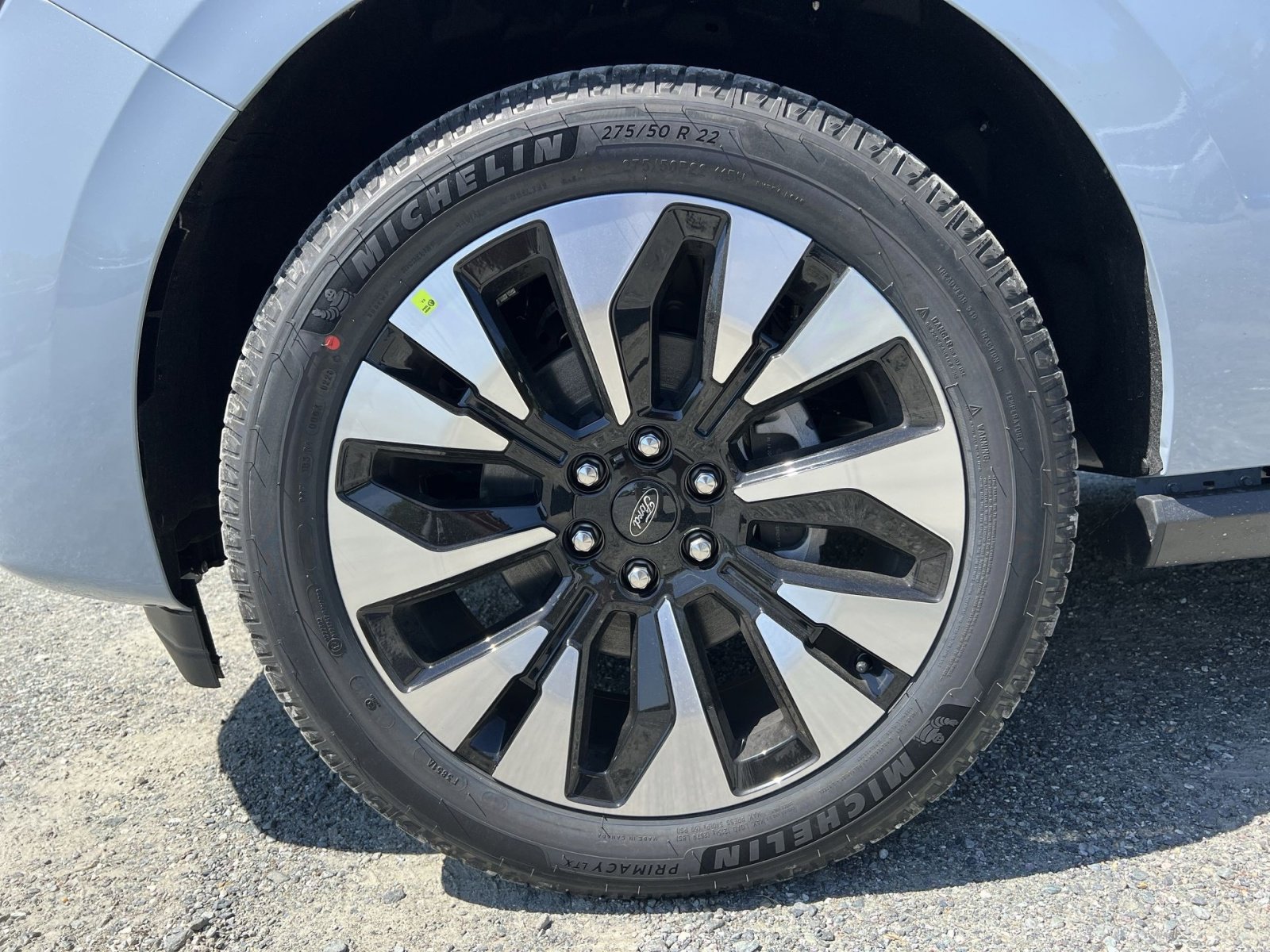New 2026 Ford Expedition Max Platinum w/ Driver's Package AWD/4WD image 12