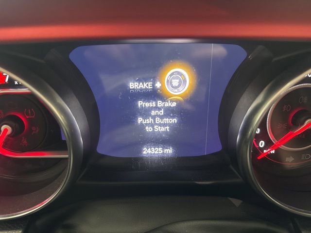 Used 2022 Jeep Wrangler Unlimited Rubicon image 31