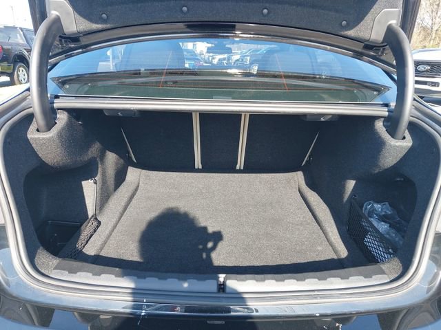 Used 2021 BMW 330i Sedan w/ Premium Package image 12